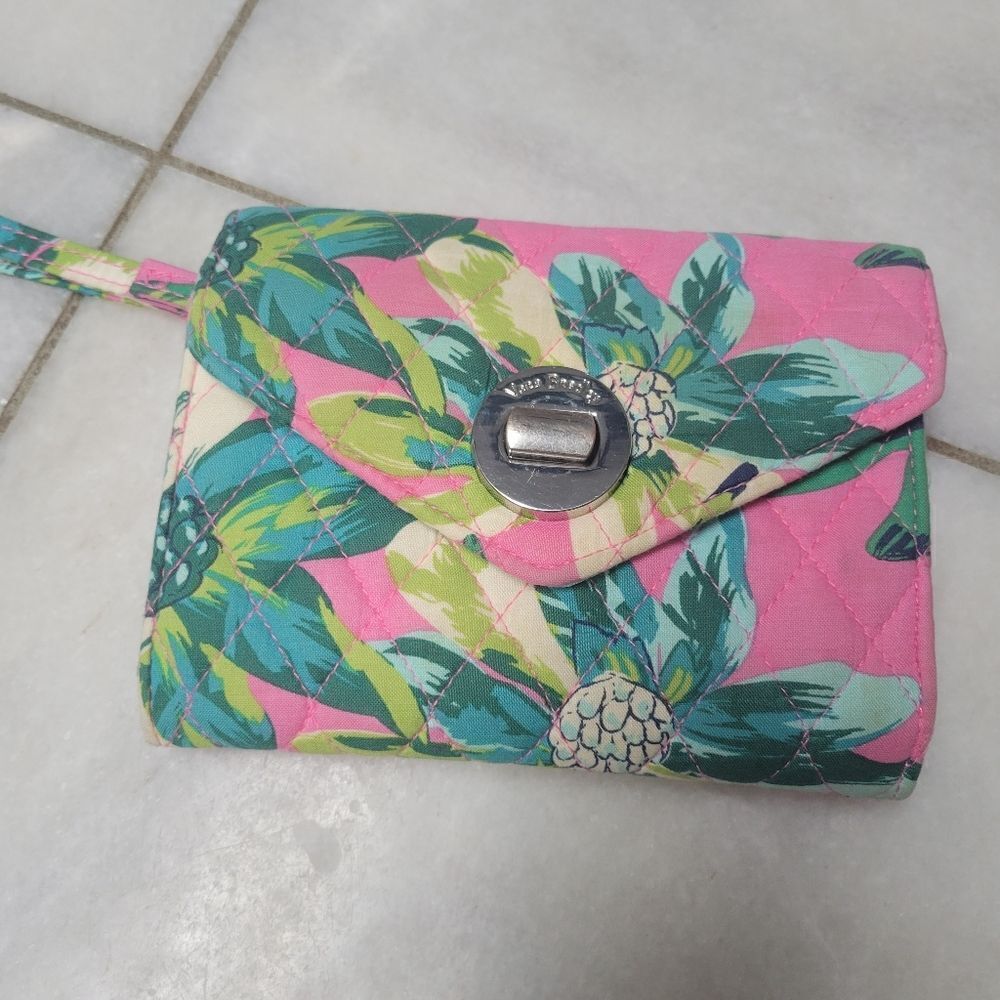 Vera Bradley Your Turn Smartphone Wristlet Tropical Paradise